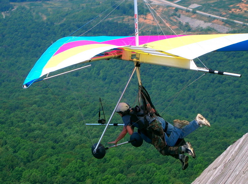 online hang glider games to play with friends