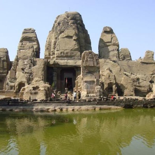 Masrur-temple-dharamshala